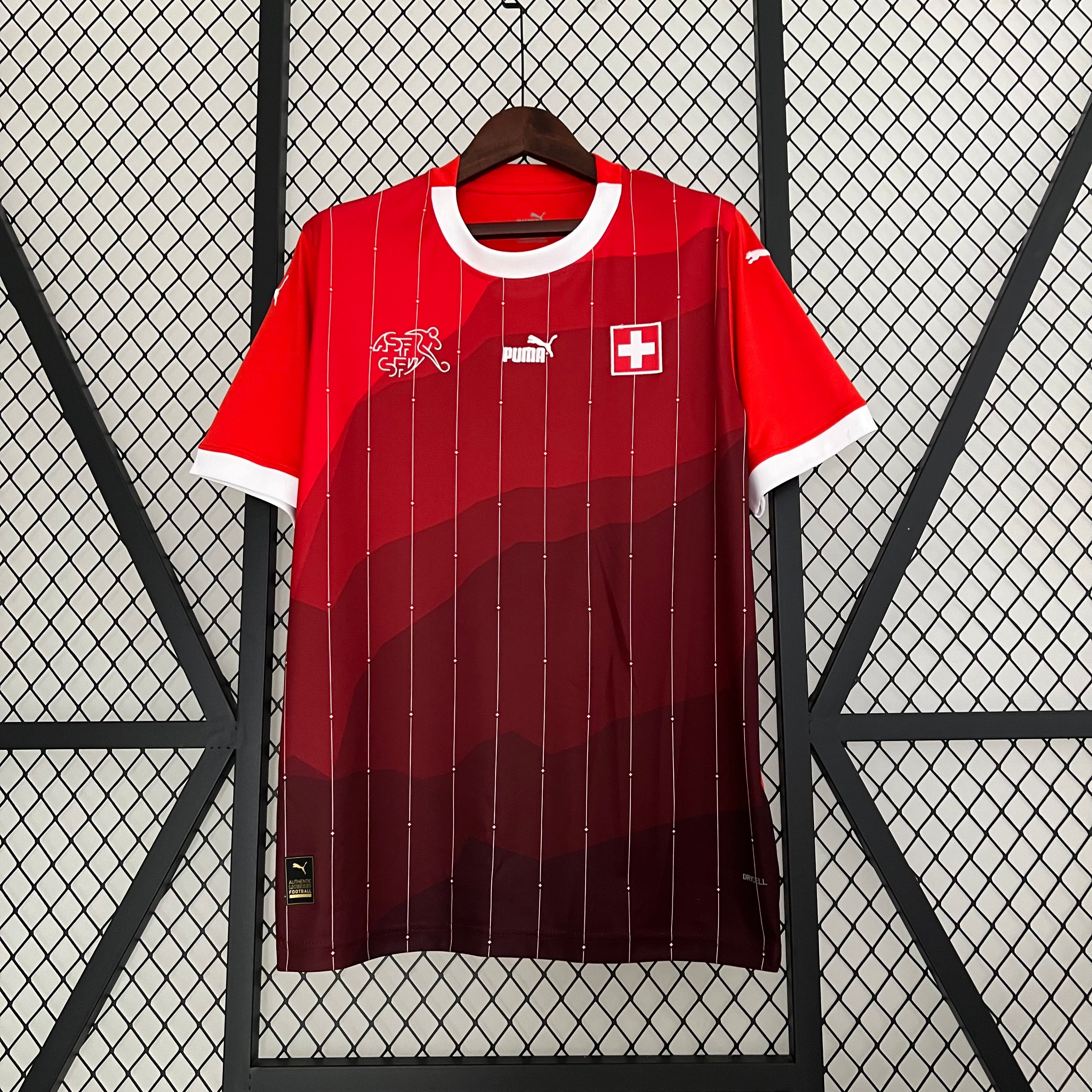 Maillot Suisse Domicile 1992-1994 – Lotto – Taille L – Occasion