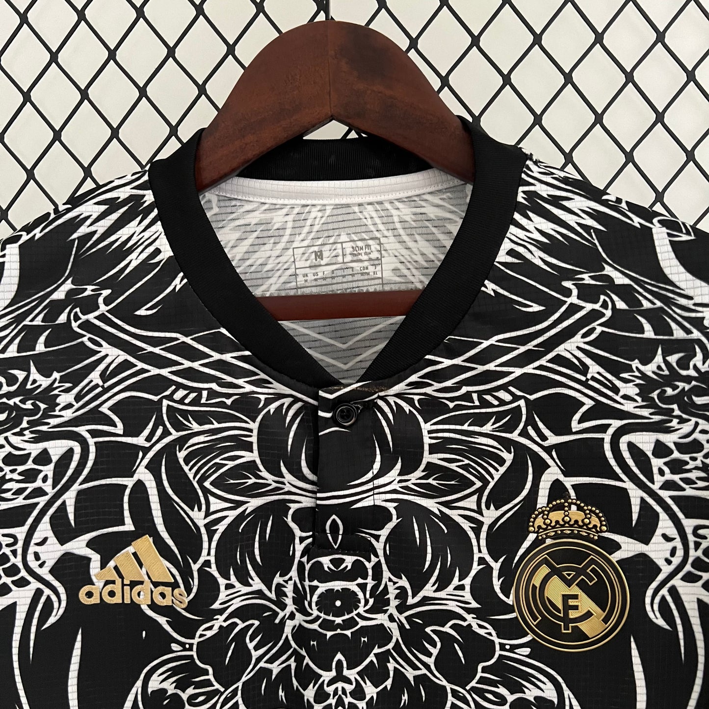 Maillot Real Madrid Special Dragon 2023/24