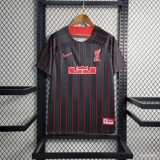 Maillot football Liverpool Liverpool X Lebron YNWA 2023/24