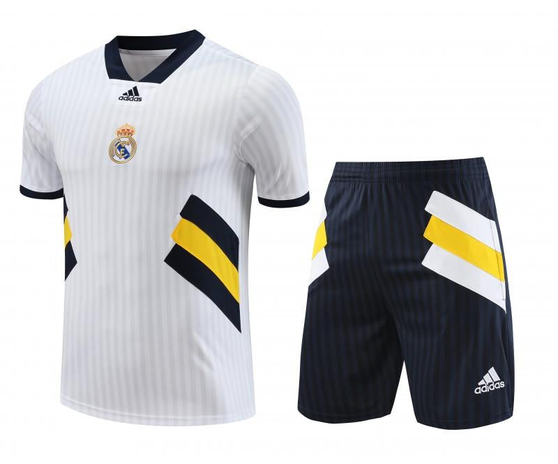 Kit Juventus Icon 2023/24