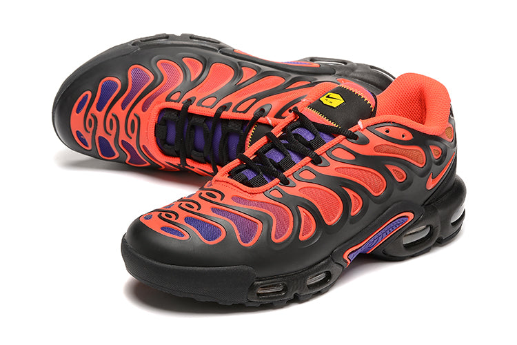 NIKE AIR MAX PLUS DRIFT ROUGE & NOIR