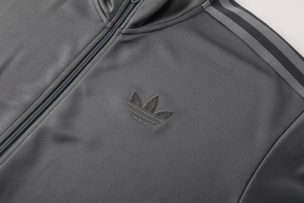 Survêtement jogging Adidas Gris