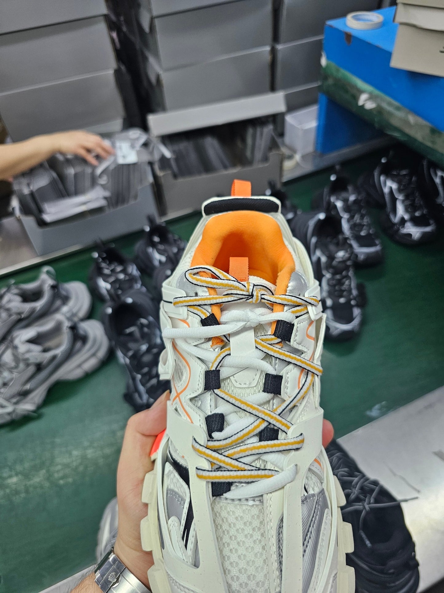 BALENCIAGA TRACK BEIGE ORANGE