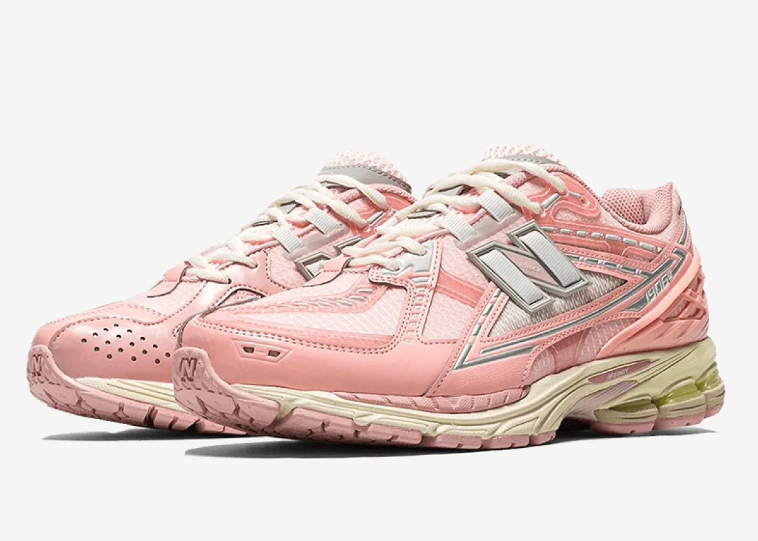 NEW BALANCE 1906U LUNAR PINK