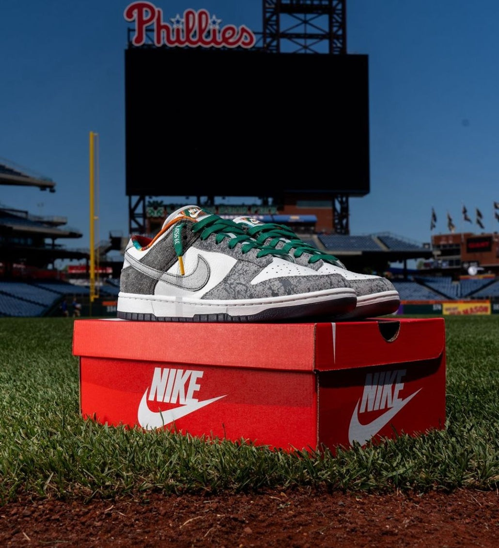 NIKE DUNK LOW PHILLY