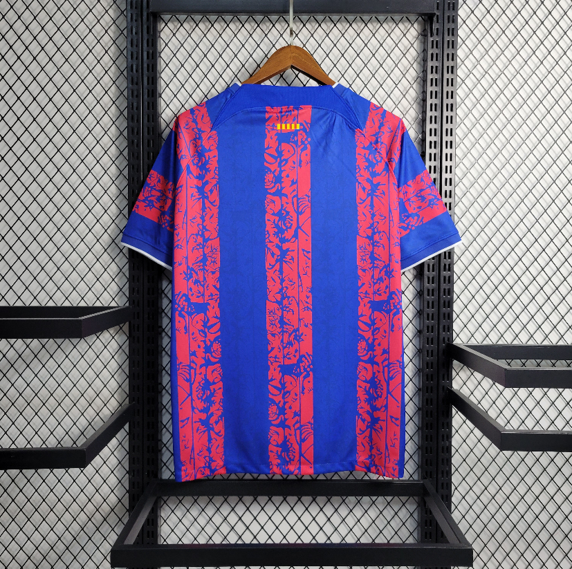 Maillot FC Barcelone/Barcelona Training bleu/rose 2023/24