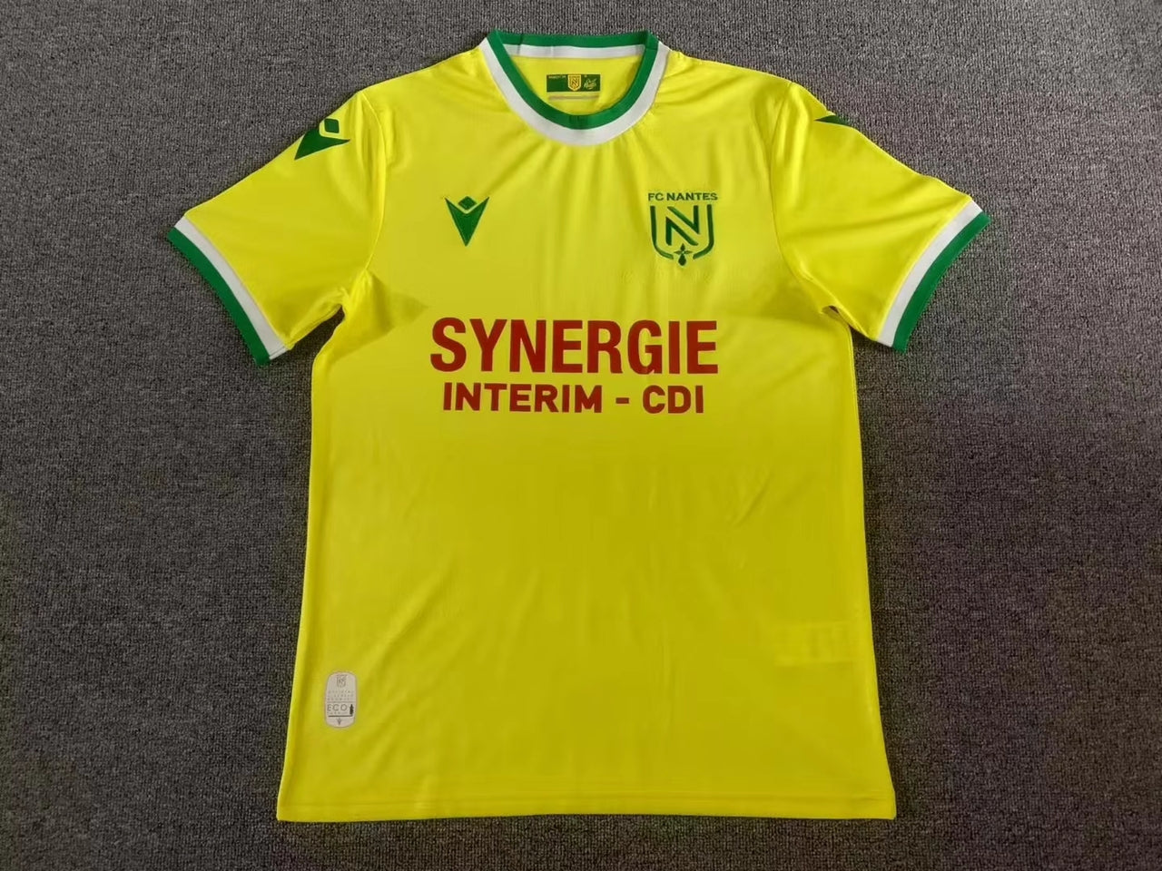 Maillot football Nantes domicile 2022/23