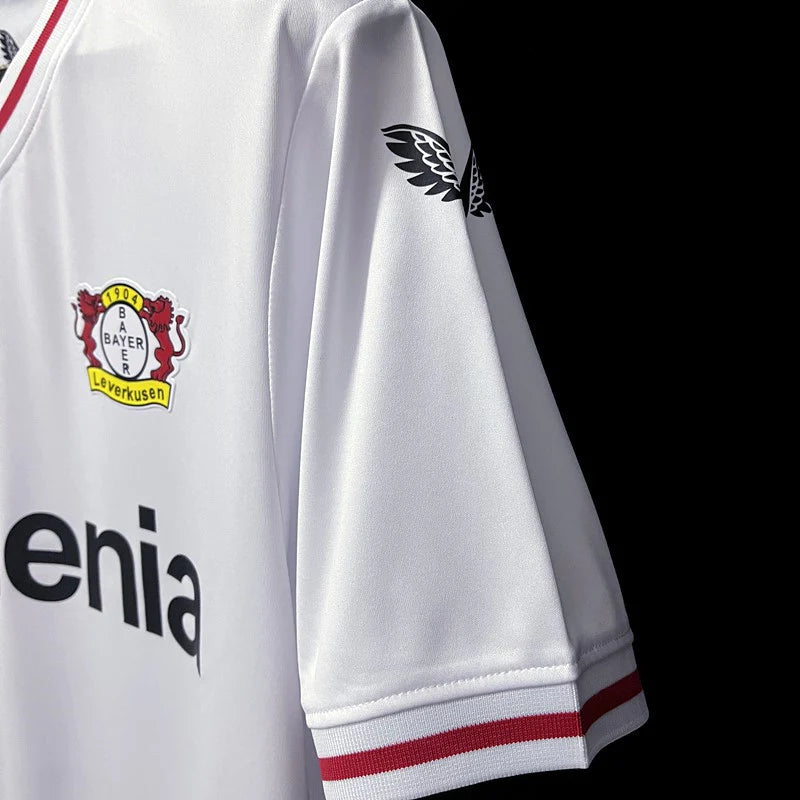 Maillot Leverkusen domicile 2022/23