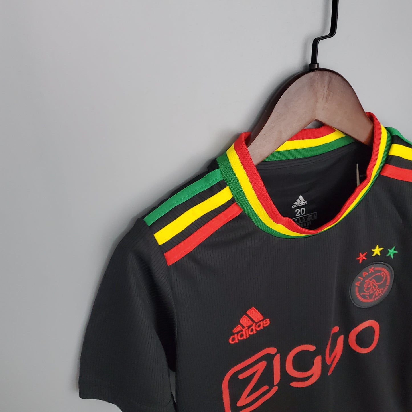 Kit Ajax Amsterdam domicile 2021/22