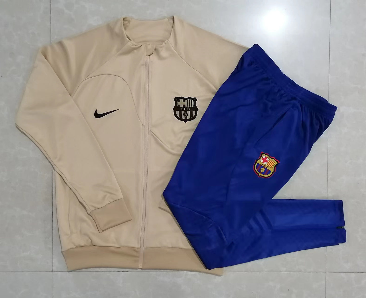 Survêtement FC Barcelone Barcelona beige/bleu 2022/23