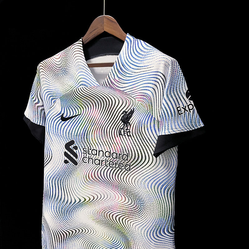 Maillot Liverpool exterieur 2022/23