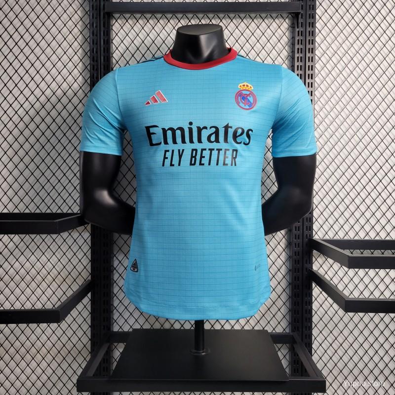 Maillot Real Madrid Classic Player Version 2023/24