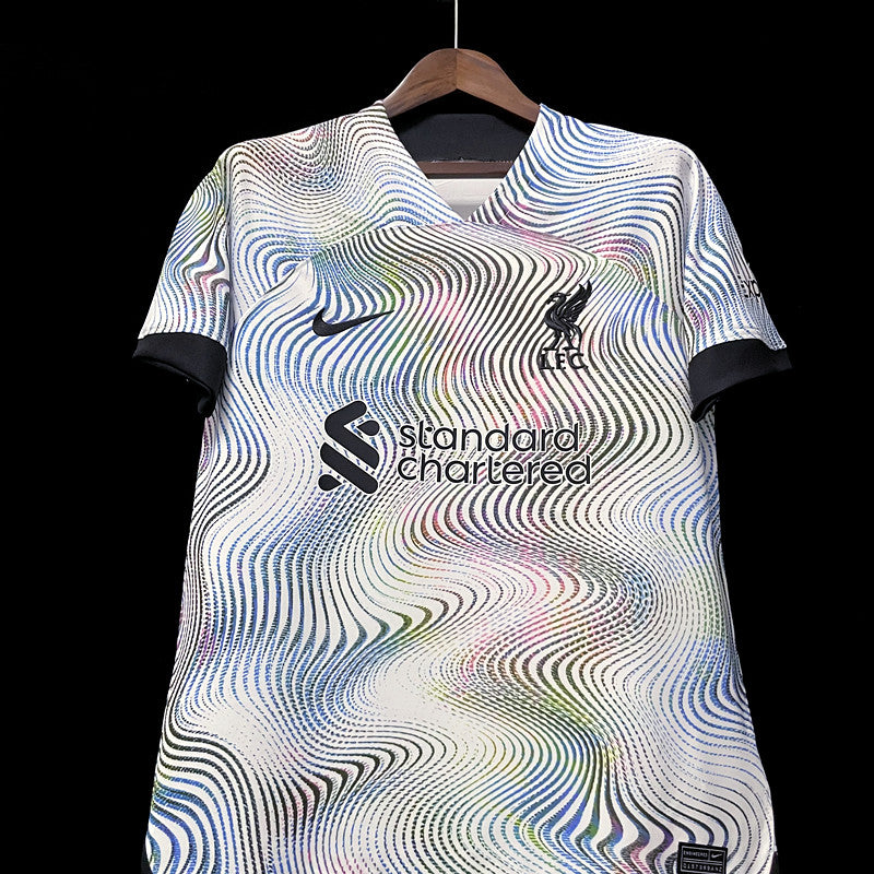 Maillot Liverpool exterieur 2022/23