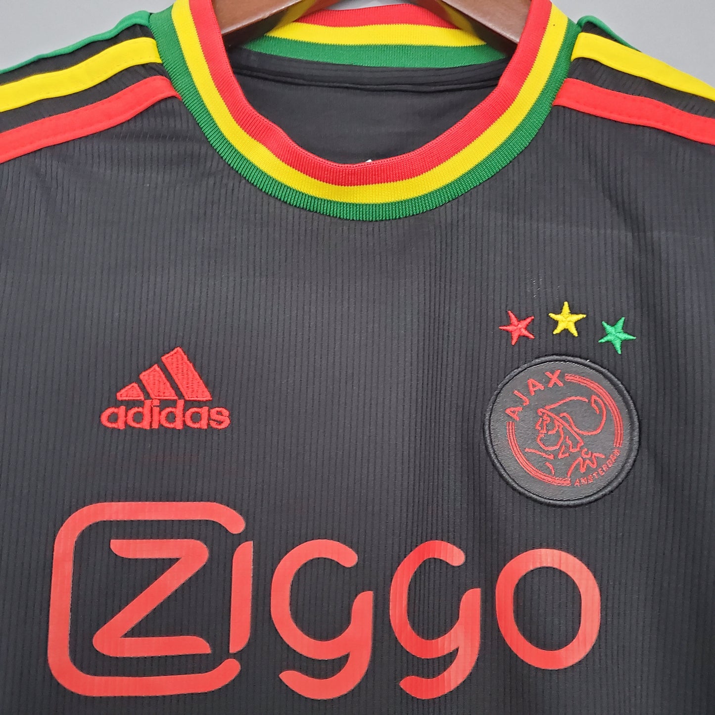 Kit Ajax Amsterdam domicile 2021/22