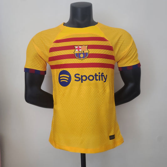 Maillot FC Barcelone/Barcelona 4e fourth Player Version 2022/23