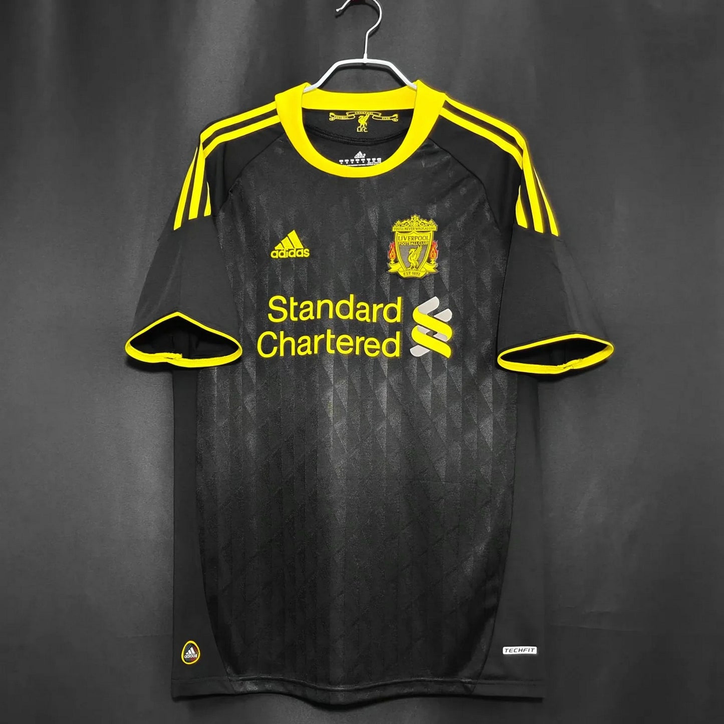 Maillot Liverpool third 2010/11