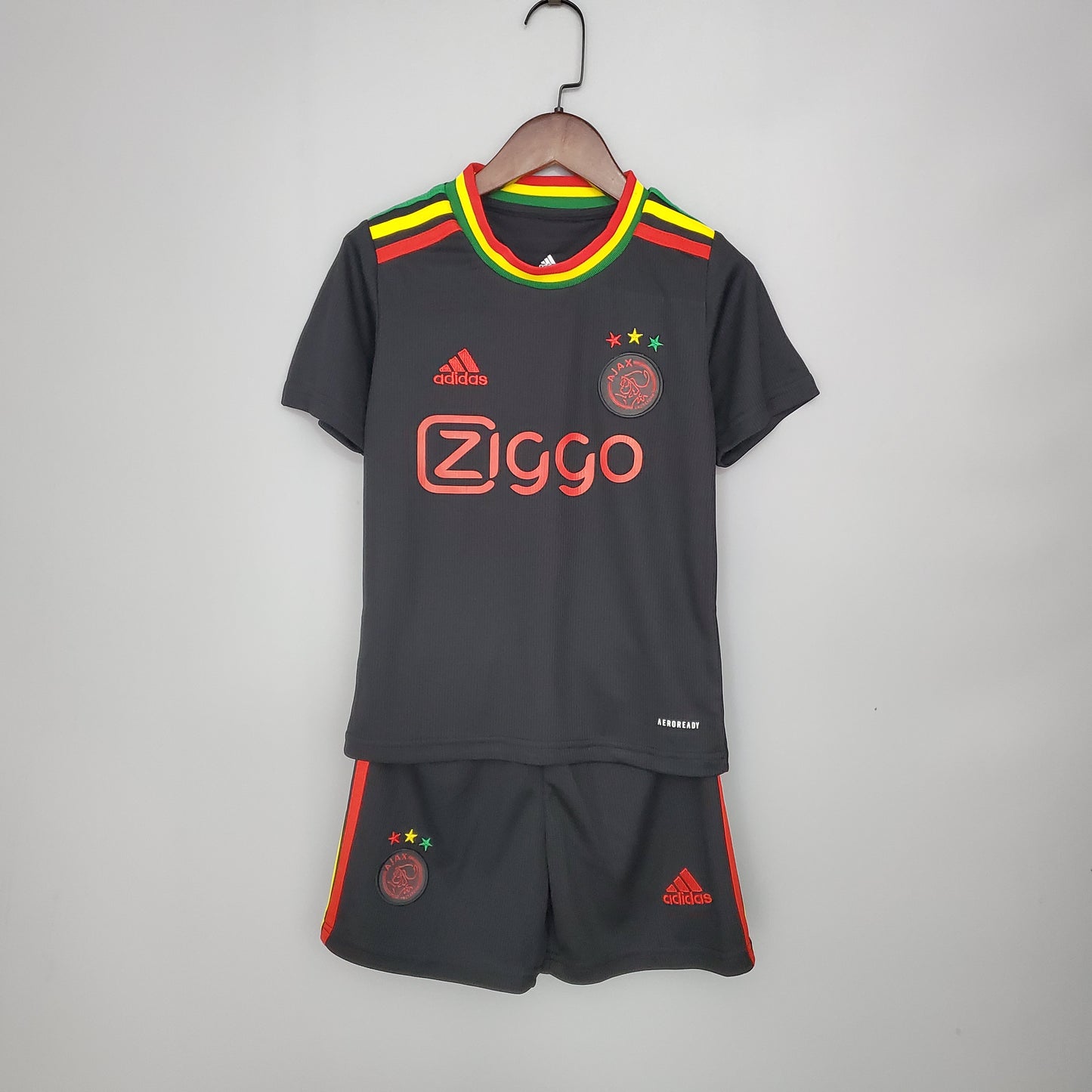 Kit Ajax Amsterdam domicile 2021/22